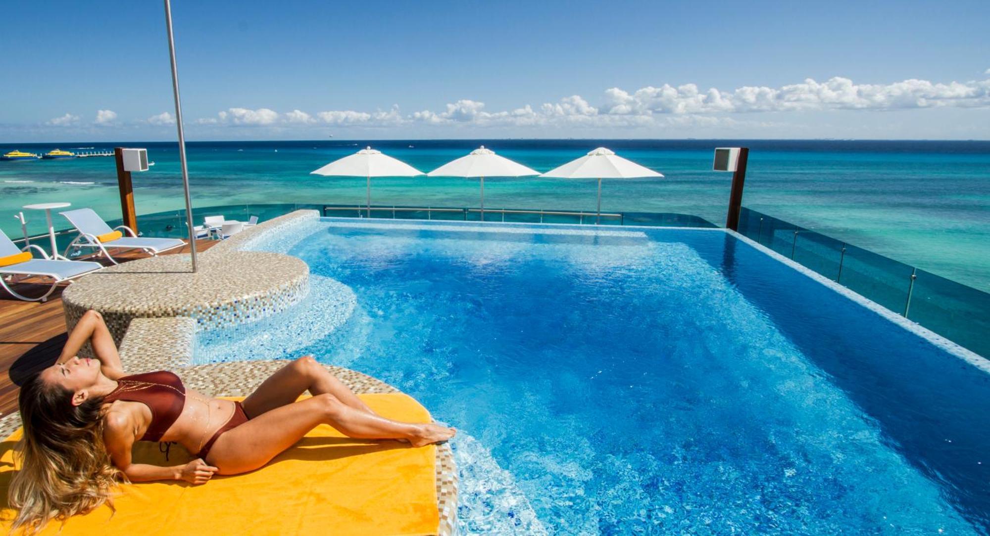 The Carmen Hotel - Ocean Front (Adults Only) Playa del Carmen Buitenkant foto