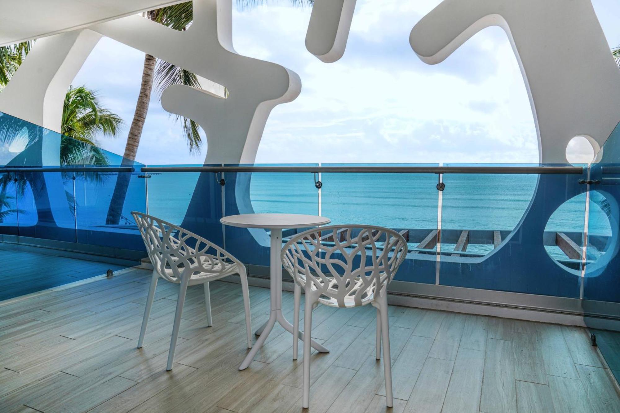 The Carmen Hotel - Ocean Front (Adults Only) Playa del Carmen Buitenkant foto